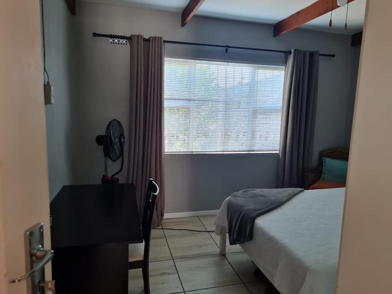 4 Bedroom Property for Sale in Goodwood Central Western Cape
